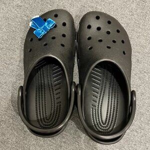 Crocs Classic Clogs - Black - Nearly New, Worn Once